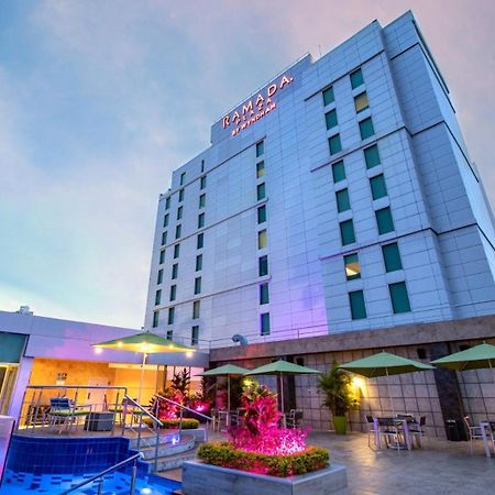 מלון Ramada Plaza By Wyndham Panama Punta Pacifica מראה חיצוני תמונה