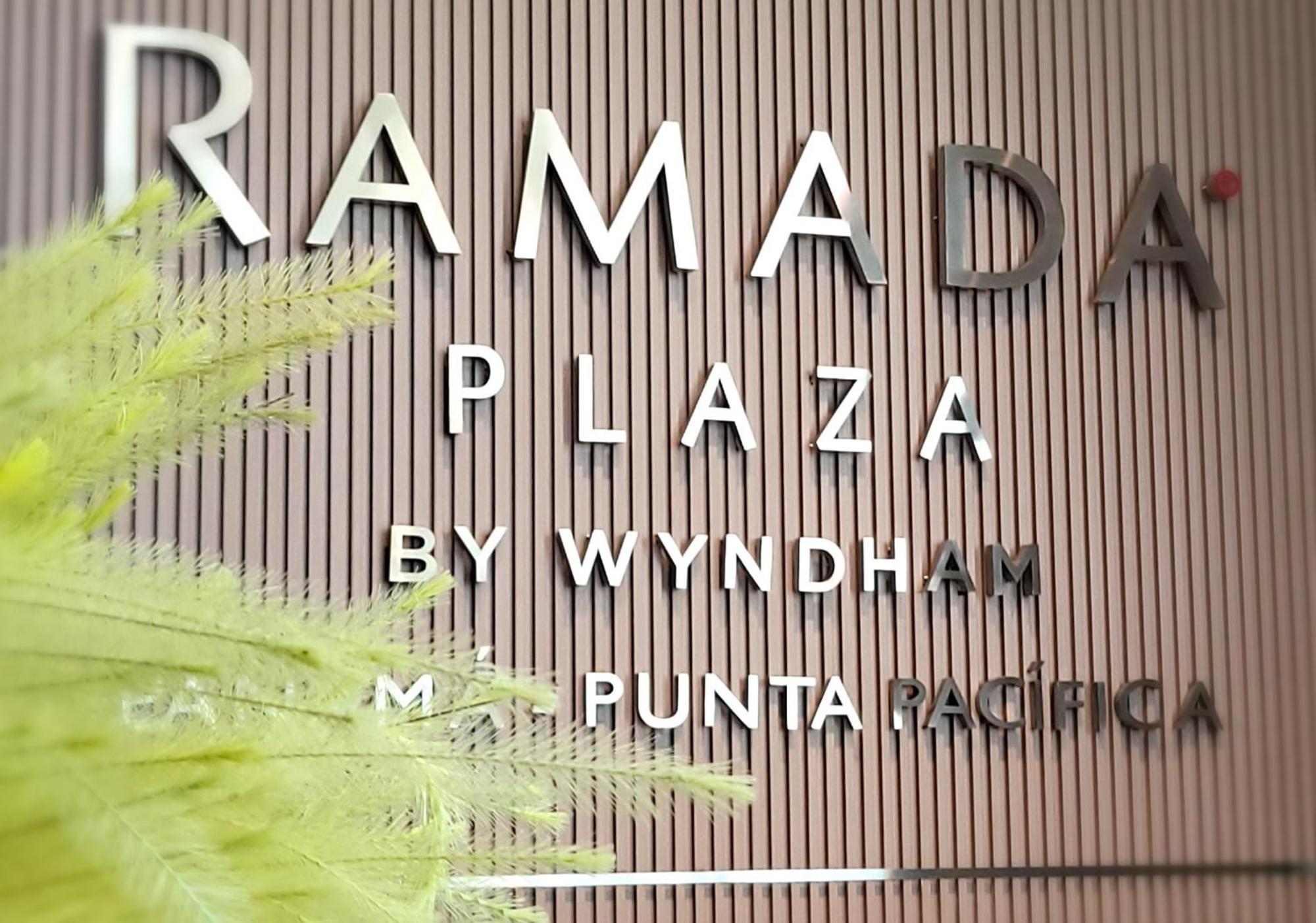 מלון Ramada Plaza By Wyndham Panama Punta Pacifica מראה חיצוני תמונה