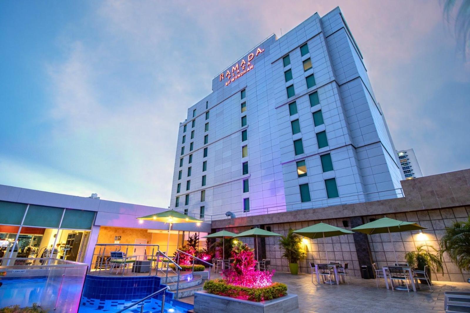 מלון Ramada Plaza By Wyndham Panama Punta Pacifica מראה חיצוני תמונה