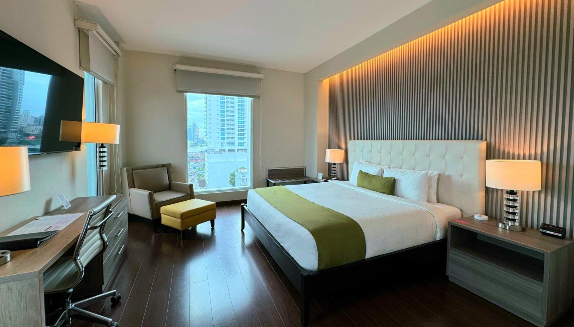 מלון Ramada Plaza By Wyndham Panama Punta Pacifica מראה חיצוני תמונה